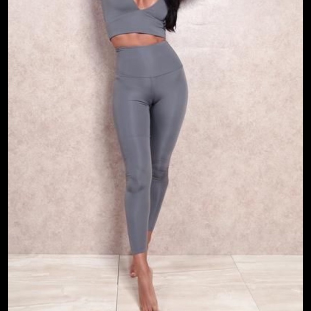 Neuapparel Legging